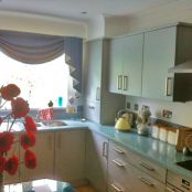 Example of domestic wallpapering work